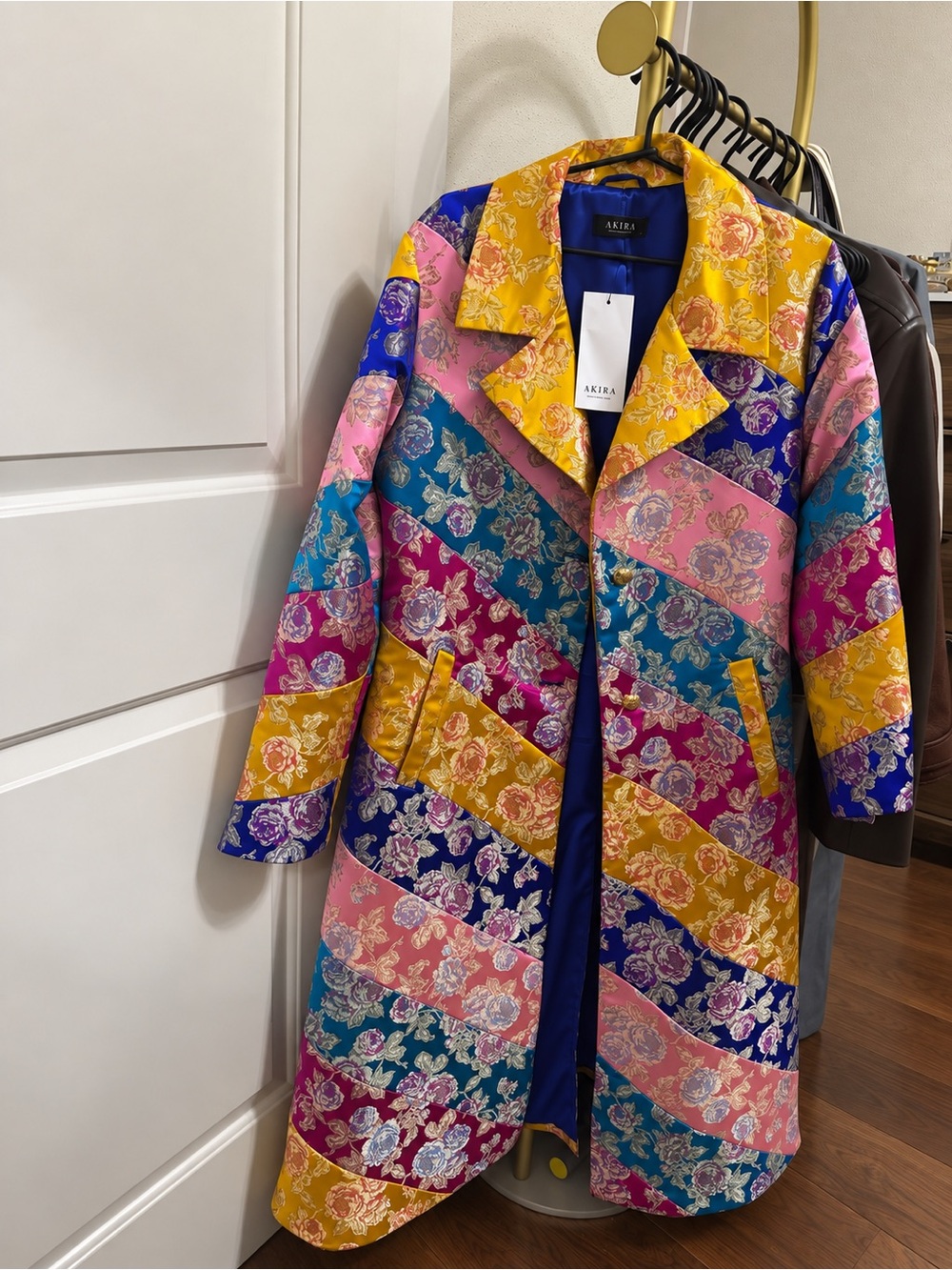NWT AKIRA Multicolor Floral Brocade Statement Trench Coat - Picture 3 of 3